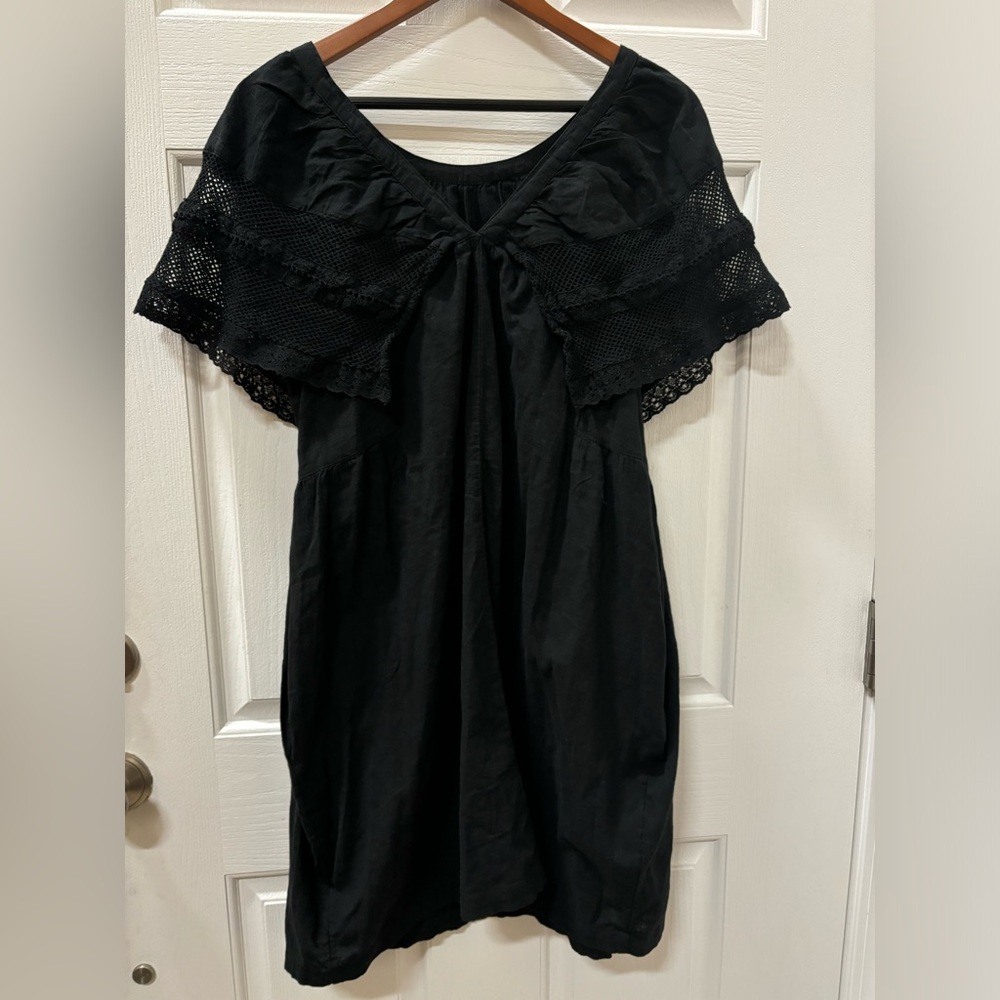 Women's Old Navy Cotton Flutter-Sleeve Mini Swing Dress, Black M With Pockets
